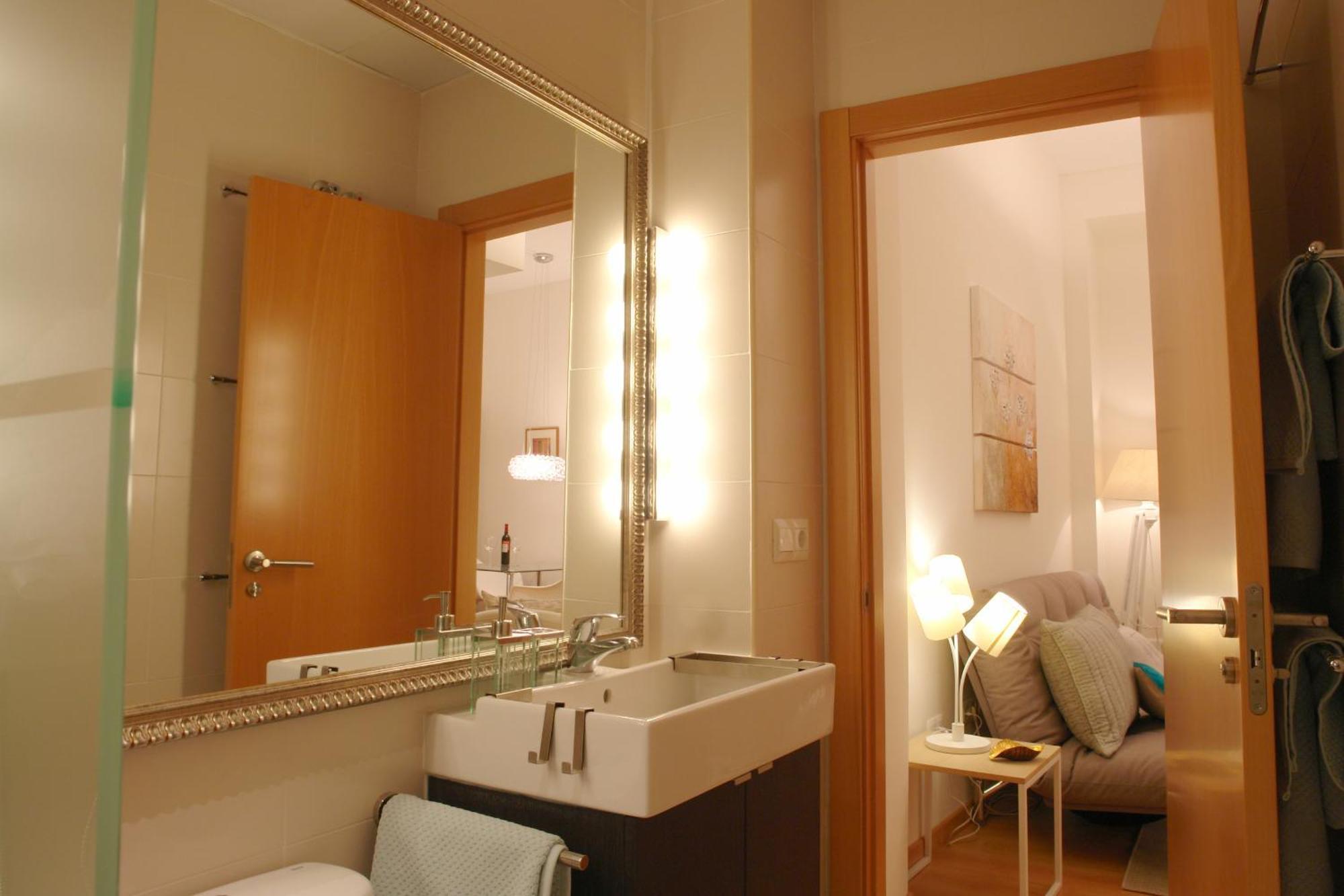Moderno Y Centrico Apartamento 1 Dormitorio Málaga Esterno foto
